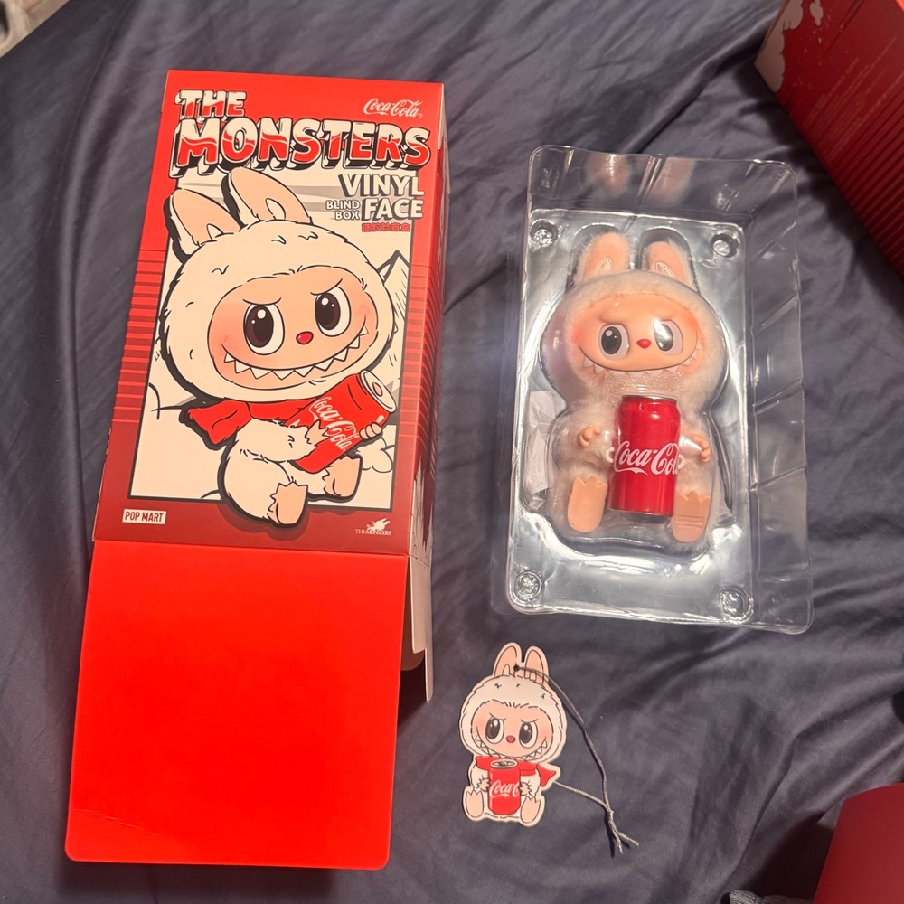 Pop Mart Coca-Cola The Monsters Vinyl Face 5 Blind Boxes